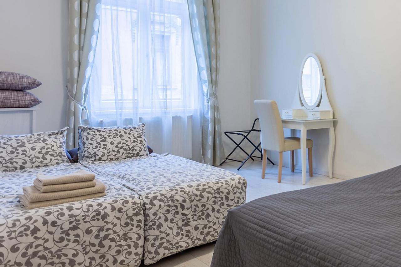 Goldcentral Apartment Grand Boulevard Βουδαπέστη Εξωτερικό φωτογραφία